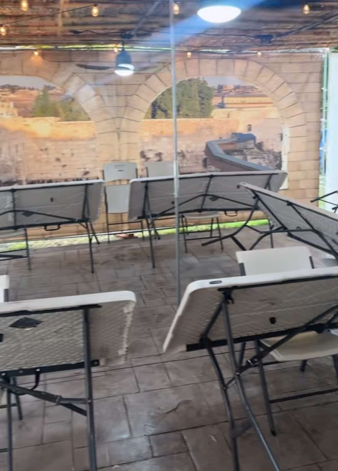 Status update image from Sukkah Posters
