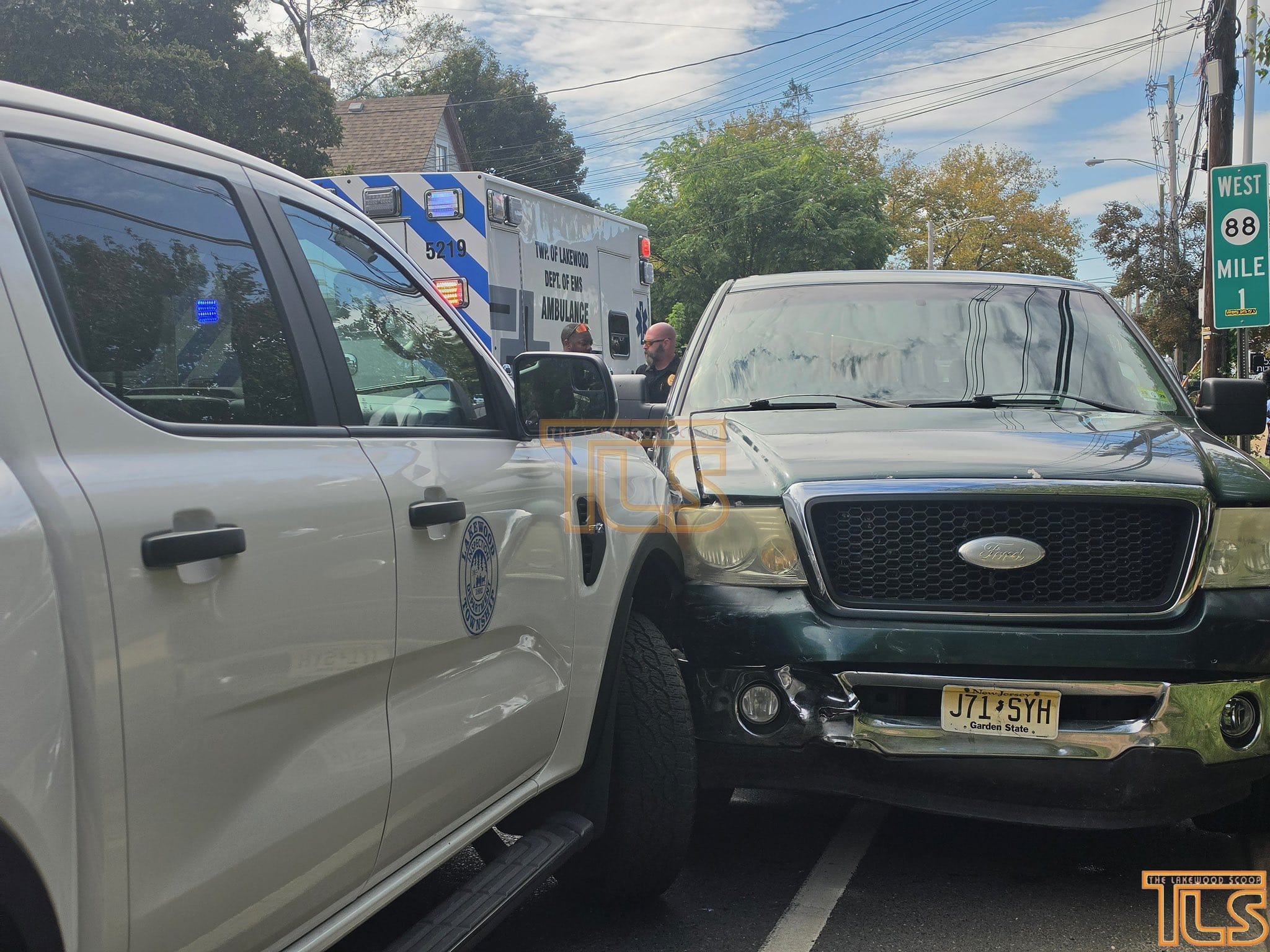 Status update image from TLS - The Lakewood Scoop