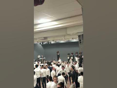 שלוימי בוכנר- בנצי שטיין - מקהלת מלכות ״ ישראל נושע בשם״