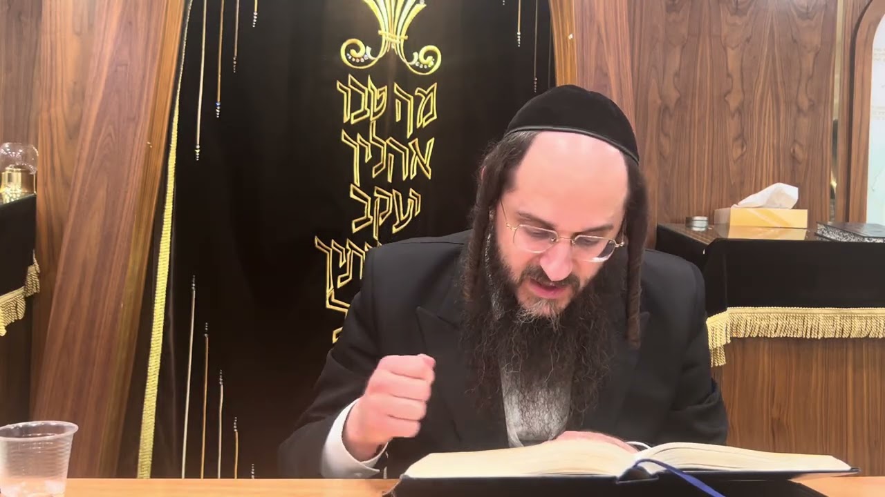 Mishnah Berurah 66,4 If you are called up to the Torah in middle Davining