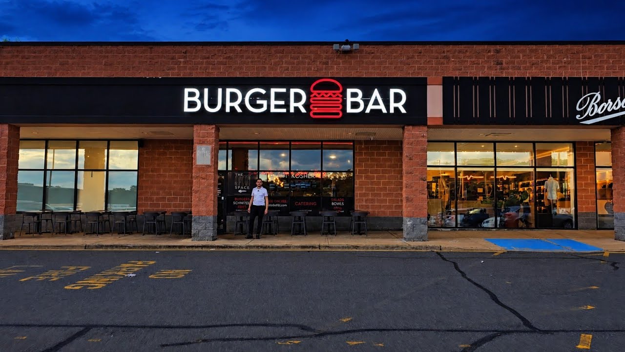 The Burger Challenge Is On at Burger Bar! 🍔