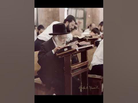 Hagaon Rabbi Elozor Menachem Man Shach ZT"L learning in Yeshivas Ponevezh