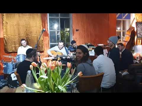 כליזמר עם גבריאל ושניאור בקרצמע