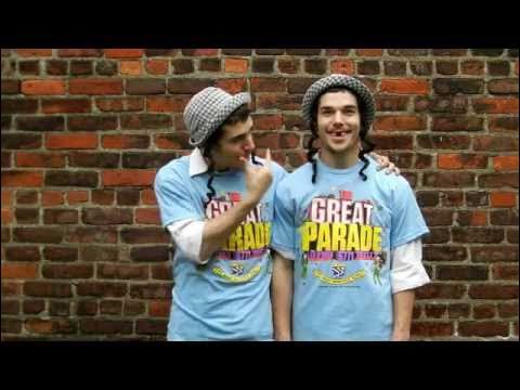 (the twins from france) parade picture