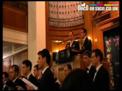 Chazzan Avromi Freilich with Netanel Hirstik singing Lo Hamesim