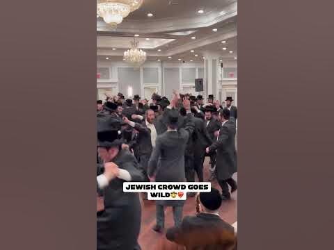 Jewish crowd goes wild🤠❤️‍🔥