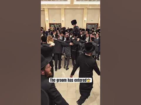 The groom has entered🤠 (Chaim Shapira)