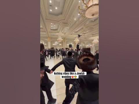 Nothing vibes like a Jewish wedding❤️‍🔥🤠