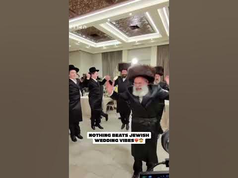 Nothing beats Jewish wedding vibes❤️‍🔥🤠