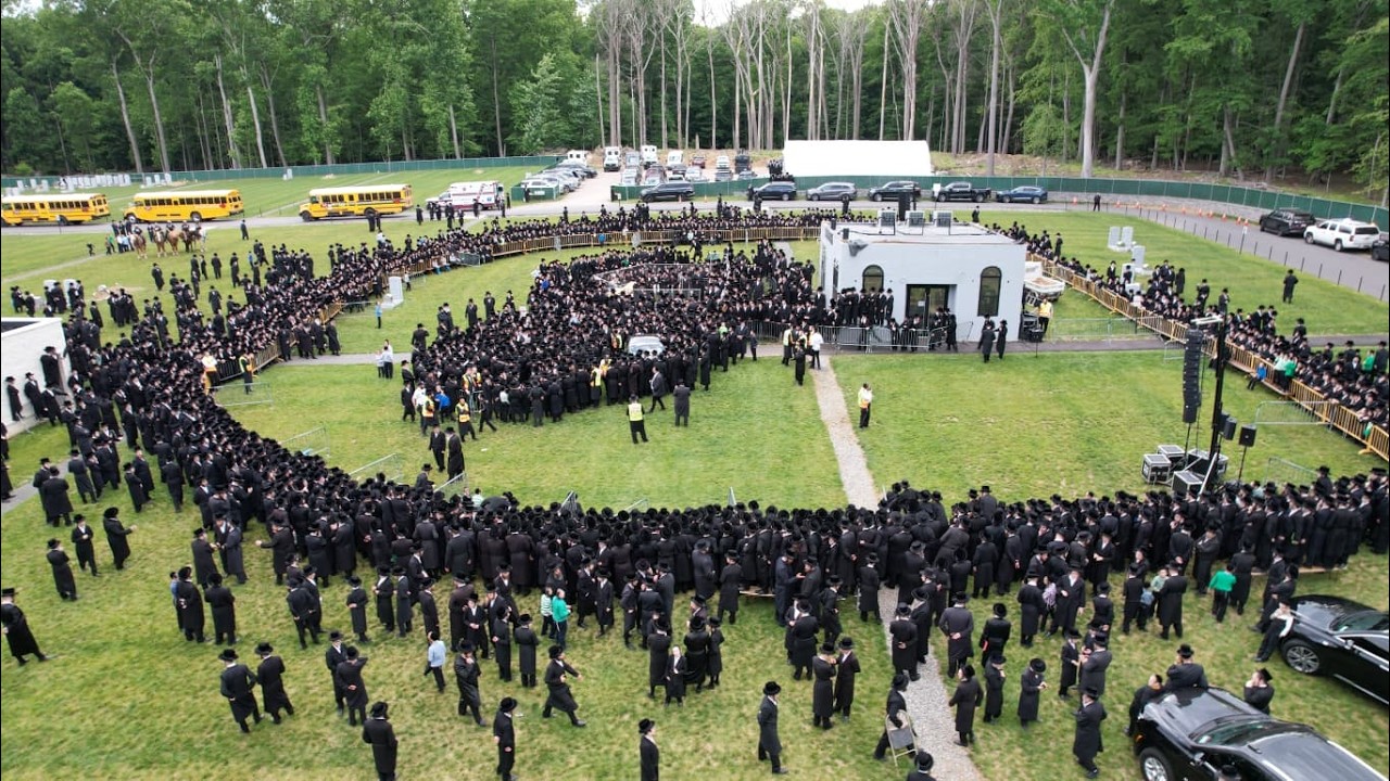 Levayah of the Rachmestrivkah Rebetzin A”h in Monsey