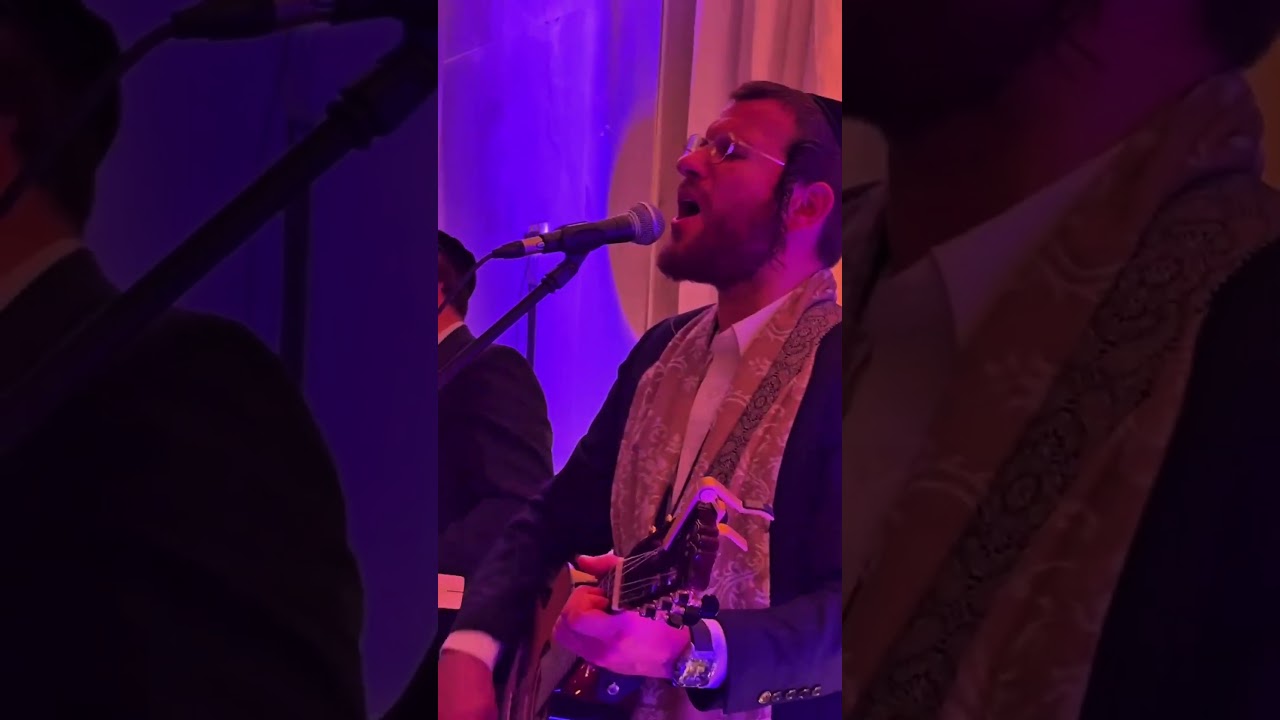 קומיזץ עם וייב נדיר שרולי וינברגר עם הגיטרה הקלידן מושי ברנדמארק כלי הקשה פיני אלכמיסטר
