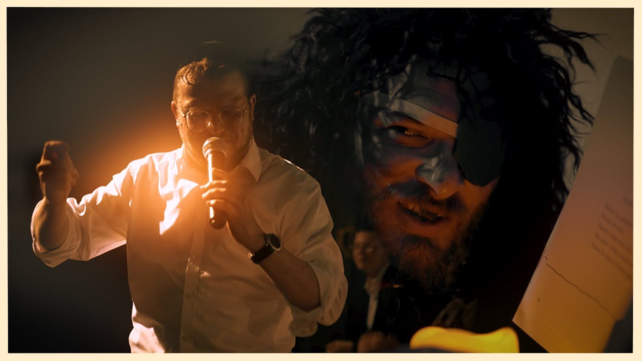 STANDING NEXT TO ME | Baruch Levine