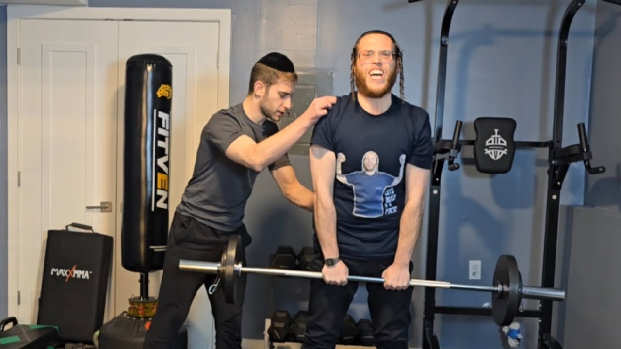 Working out with my instructor 💪