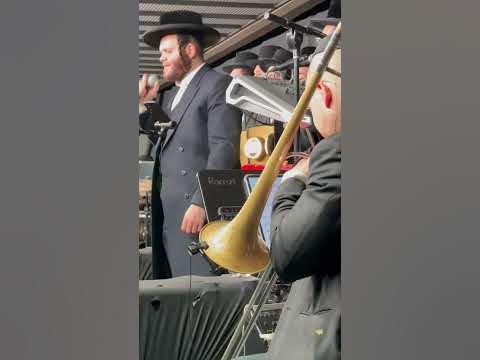 Zanvil Weinberger By Mir Dinner , לנצח