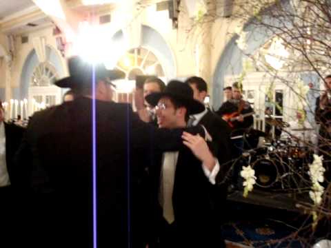 Yossi & Aviva Diamant - First Dance