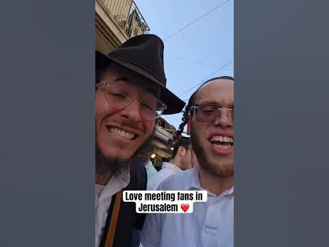 Love meeting fans in Jerusalem ❤️