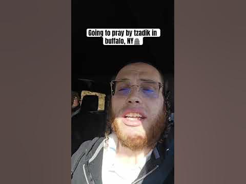Going to pray by tzadik in buffalo, NY🪦