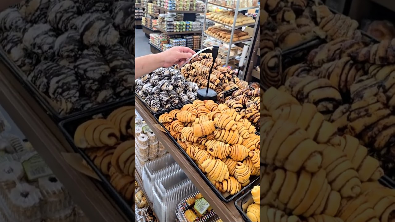 How Bakeries Keep Flies Away with Reflective Fan Blades
