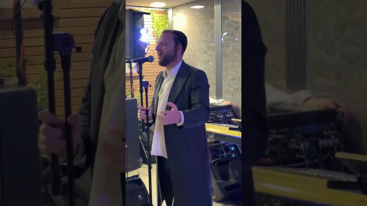 יואלי דוידוויץ 🎤 הרשי קאופמן 🎹 איציק עקשטיין 🎸🎶💕💕💕