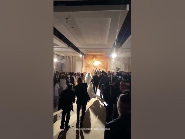 Freilach 🎹 Benny Friedman, Baruch Levine 🎤 #chuppah