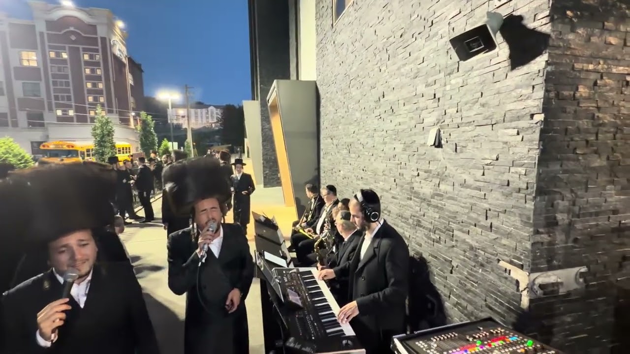 Beufital Chuppah Chaim Horowitz & Meilech Braunstein @ Yona Steinfeld