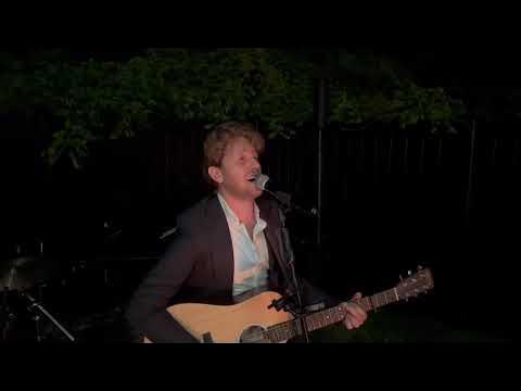 BINYOMIN LERNER-Deaf Man In the Shteibel (Live in Lawrence, NY)