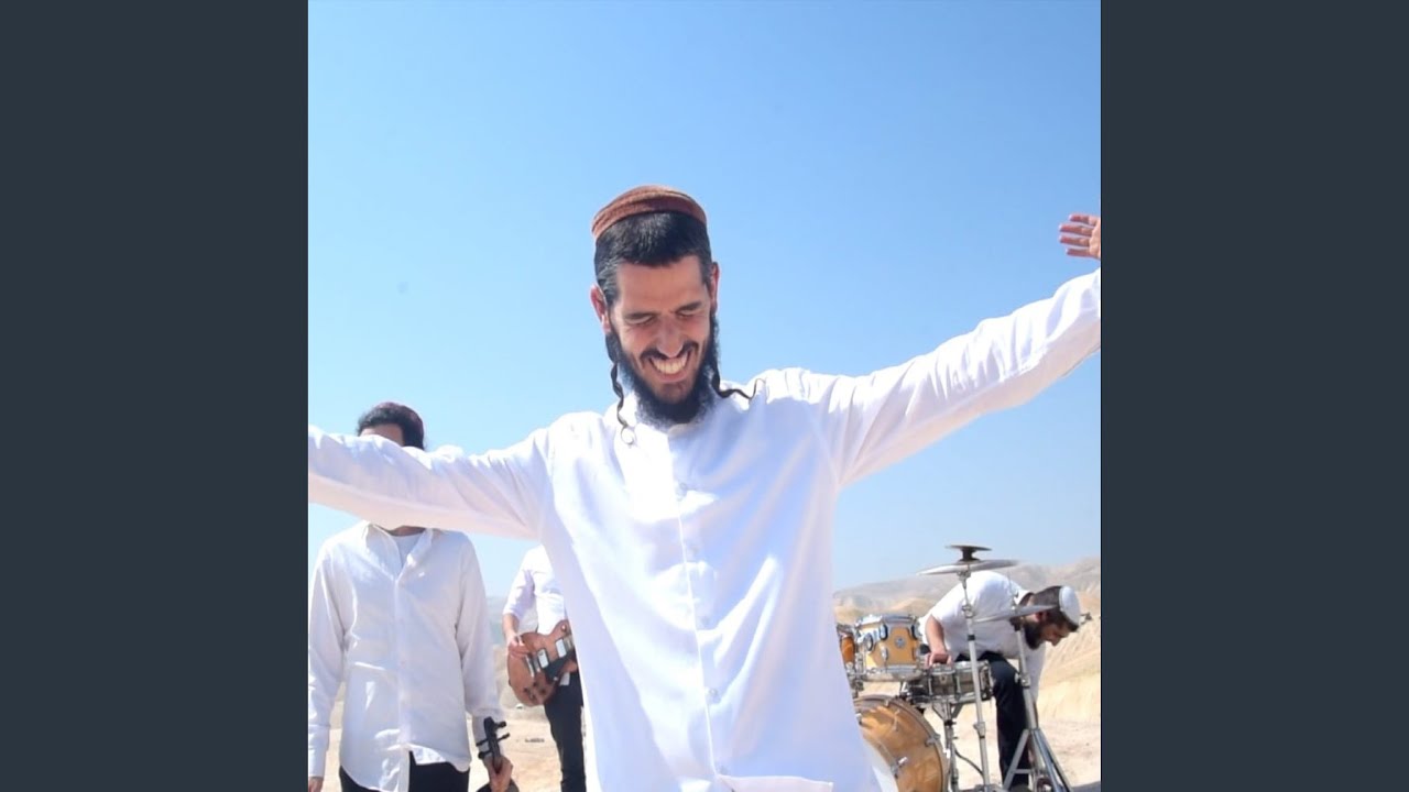 מחרוזת ועל ידי זה