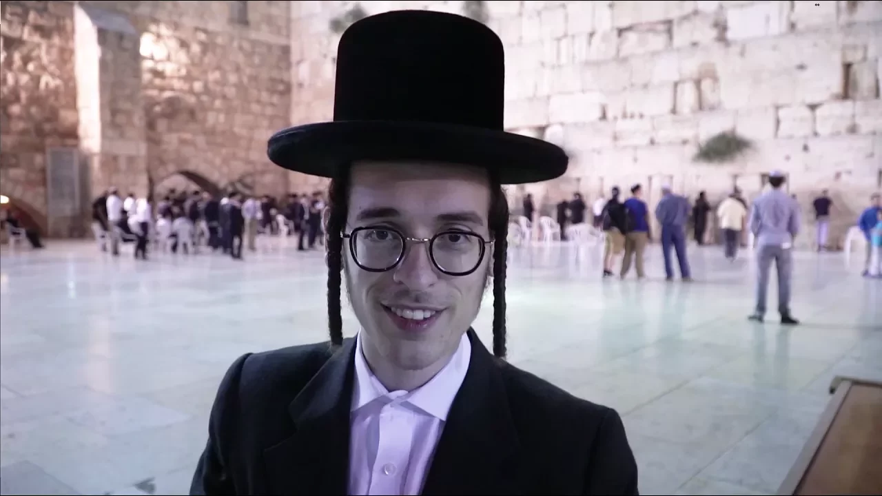 Dudi Knopfler - דודי קנפלר | Nachmi | Teaser (no music)