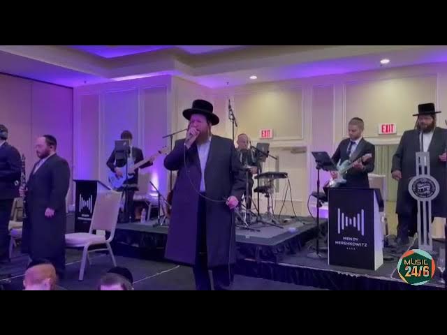Shloime Daskal, Shira Choir, Mendy Hershkowitz band - Second Dance
