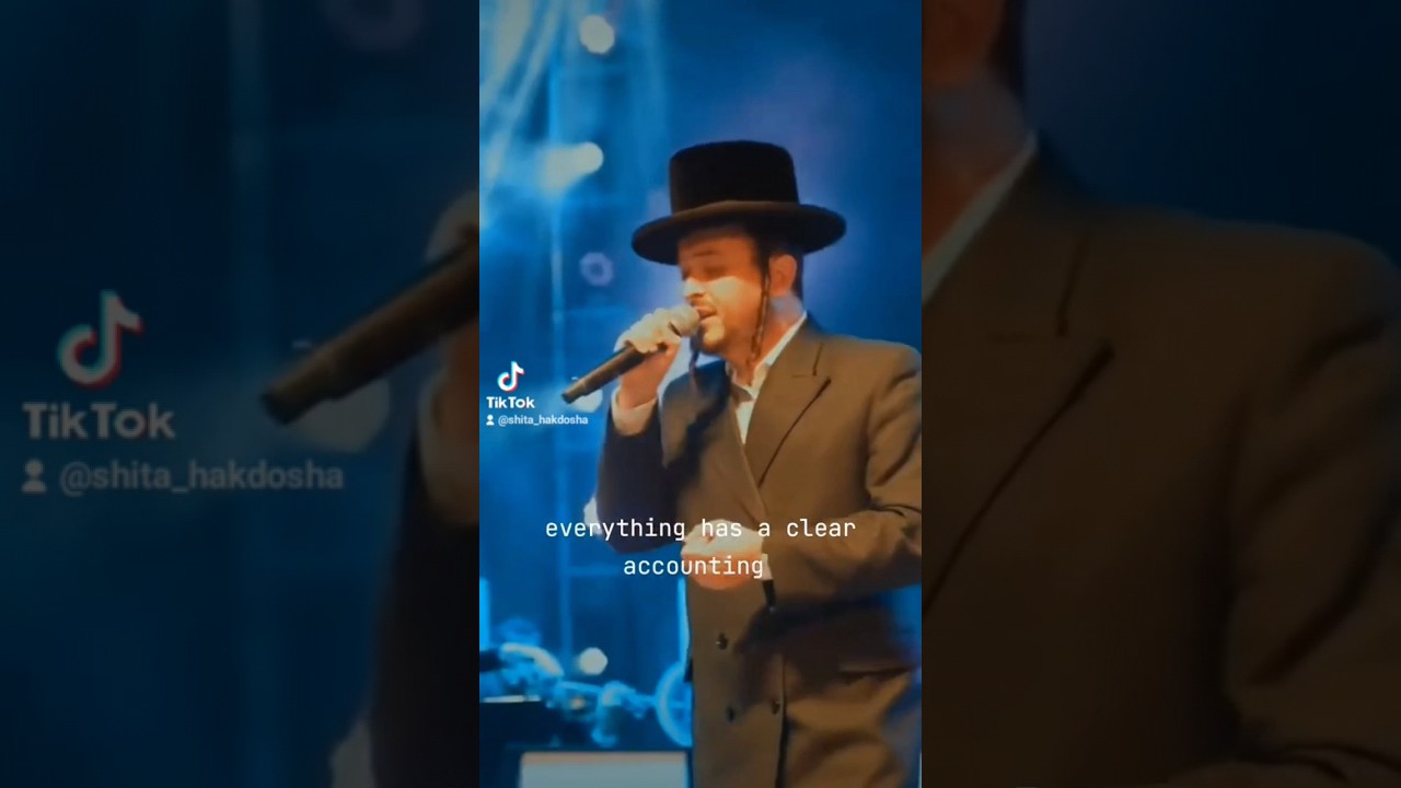 Meilech Braunstein singing Mentcheleh at the RCCS event