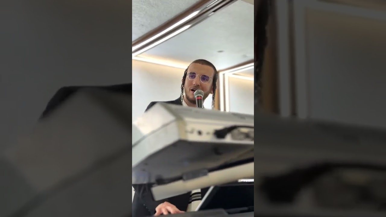 שרוליק לדרמן 🎤 שלוימי בוכנר 🎹🎶💚💚💚