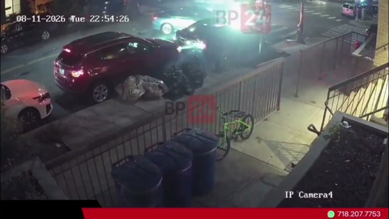 Watch the moment two NYPD cruisers collided at 15th Ave. and 51st St. while responding to a call.