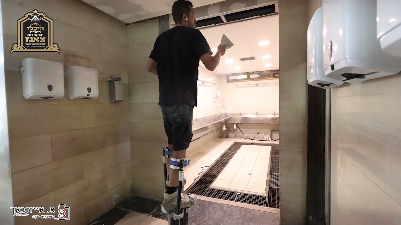 מראות מהחידוש והשיפוץ בהיכל הישיבה הגדולה והמתיבתא בצאנז