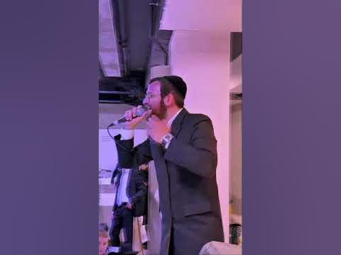 נדיר הגרש"ב סורוצקין רוקד לפני חתן מתלמידיו עם הלהיט RTVT עם שרולי וינברגר #מוזיקה #wedding #לייב