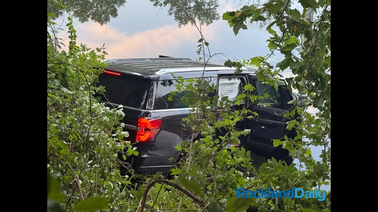 Multi-vehicle MVA occurred on the NYS Thruway northbound near Mile Marker 31.1