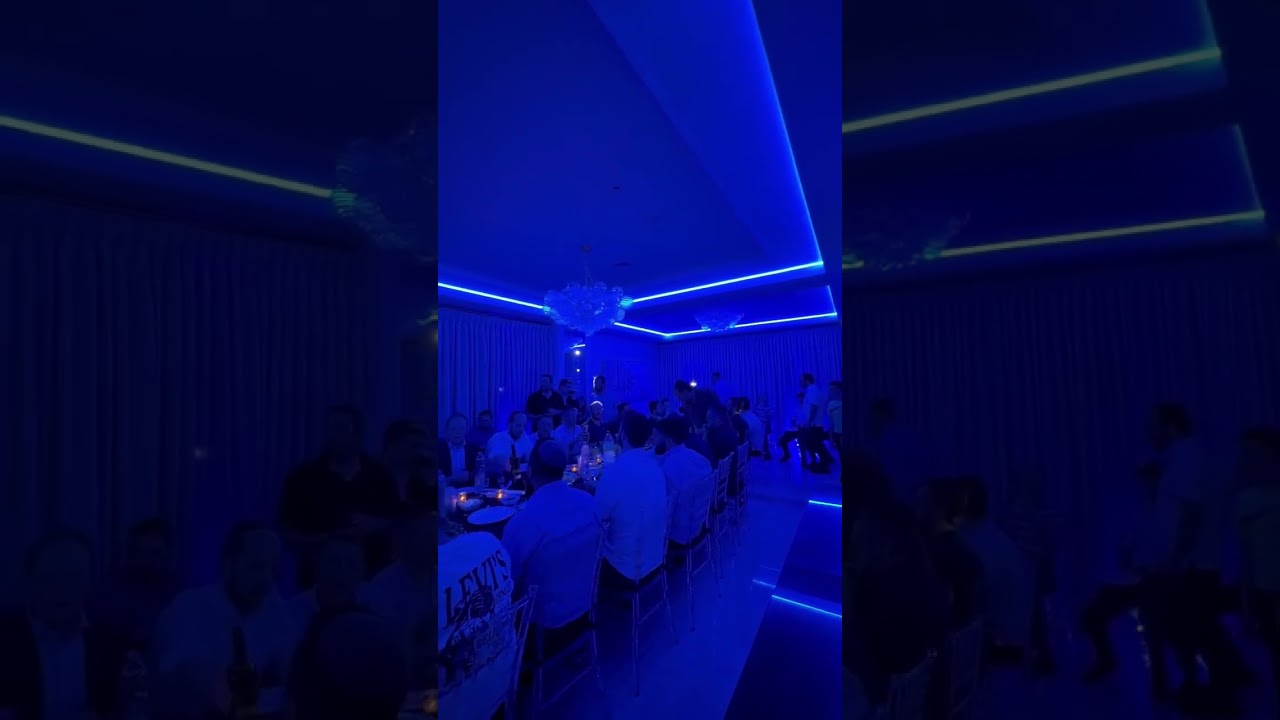 Avrumi Rosenfeld 🎹 Naftali Kempeh 🎤