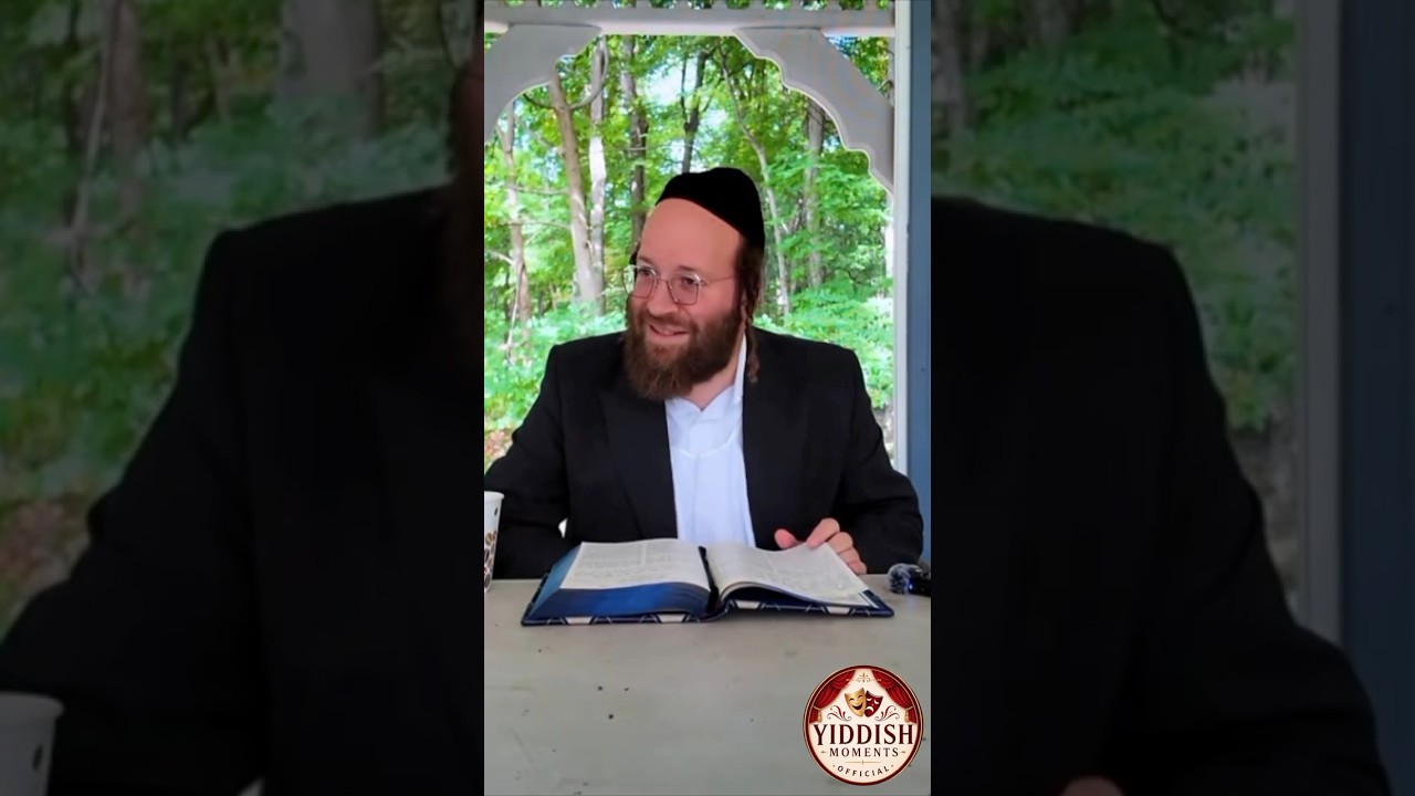 The funniest moment on Yiddish Stage😅 - Yoely Lebowitz