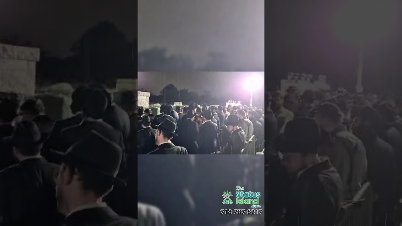 Slichos by Ohel Chabad