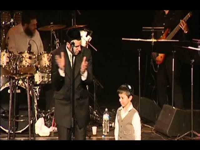 אמר - שוואקי בפריז |  Omar - Shwekey Paris