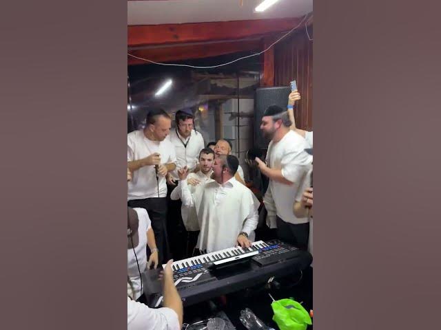 🔥🔥 באומן עם שרולי גרין🎤 נותי פוקס 🎤 נחמן רוזנברג 🎹🎶💚💚💚צילום📱: צביקה גרין