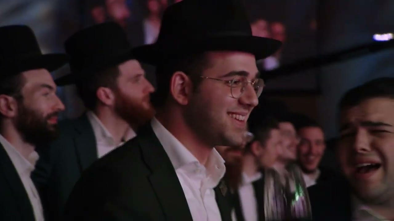 Kumzitz and Dancing with Chaim Yisrael at Shas-a-Thon 5782