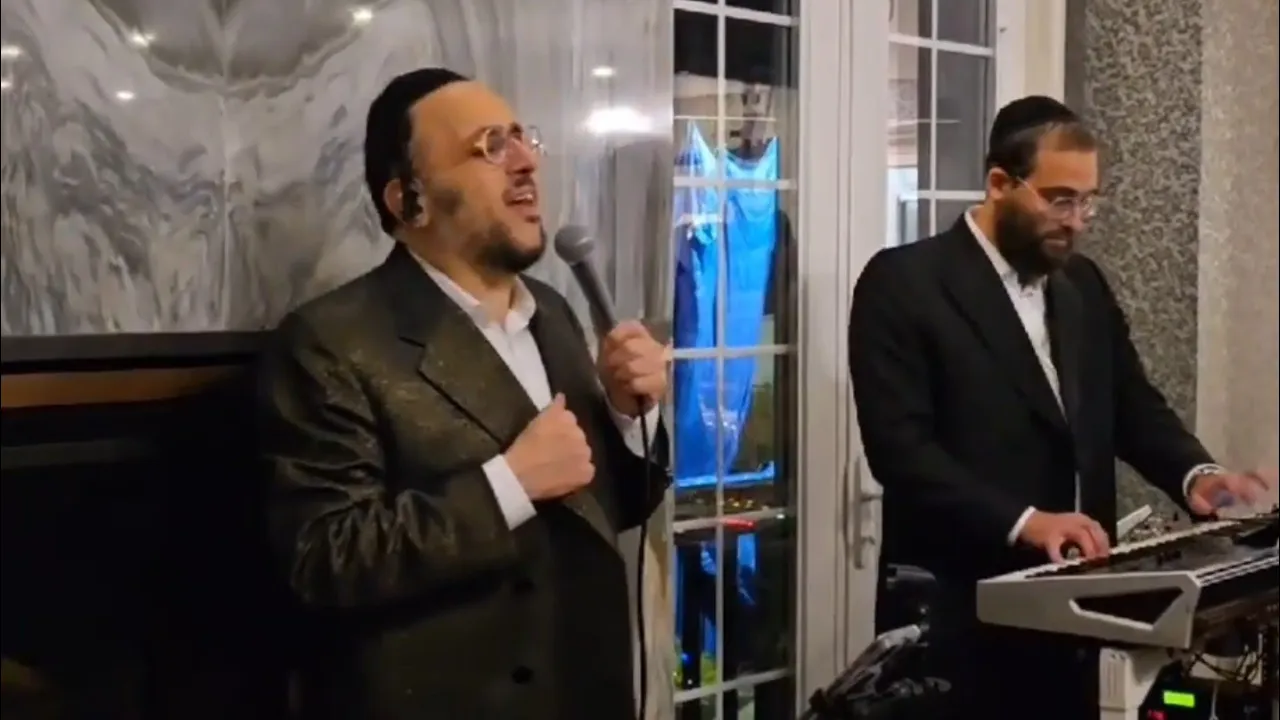 Lipa Schmeltzer Motzei Shabbos Nachamu