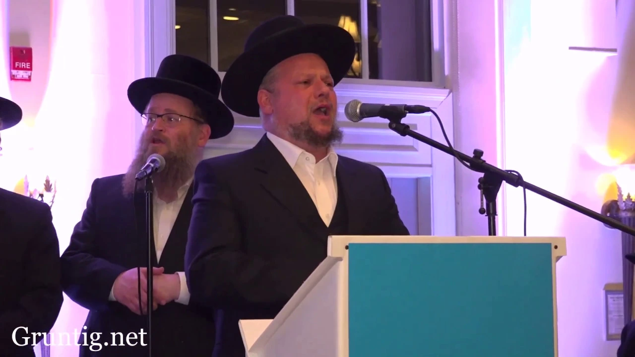 Cantor Yitzchak Meir Helfgot - Habeit Meeshomayim - Shimmy Miller Cantorial Choir | יצחק מאיר הלפגוט