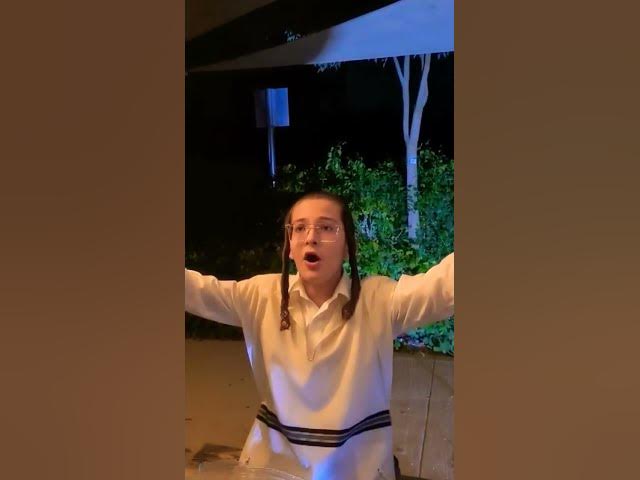 מתוק מדבש!! בנצי קלצקין בקטע ווקאלי Bentzi Kletzkin a Capella