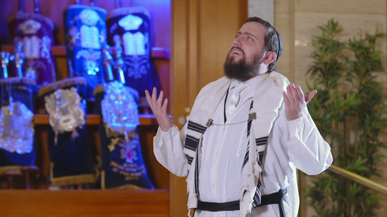 "Avinu Malkeinu" Rabbi Shmueli Feldman | אבינו מלכינו (חב״ד) - הרב שמולי פלדמן