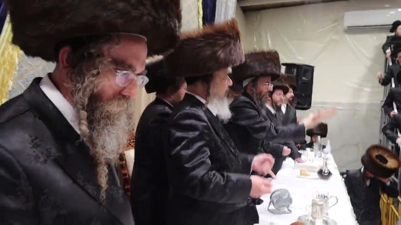 הקהל בריקוד אחד יחיד    סוכות תשפ''ז