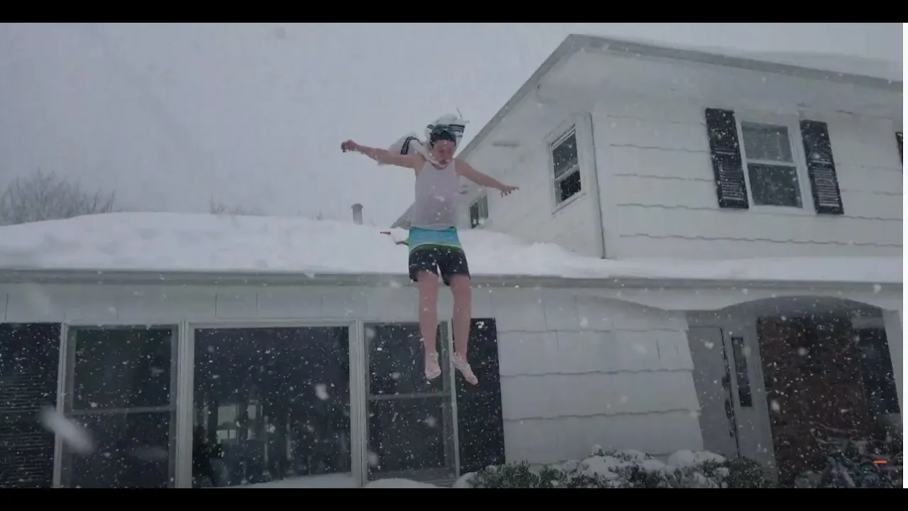 JUMPING OFF ROOF Action-Packed Entertaining JEWISH Video FUN Blizzard Day NY Yeshiva/School Canceled