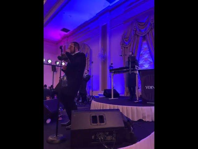 Lit Wedding with Kalmy Schwartz #Tizkeh
