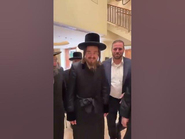 Rabbi arriving at the campaign headquarters🤠❤️‍🔥