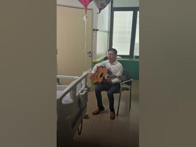 שיר שמח במקום הכי עצוב בעולם💔״ילד טרמפולינה״ במחלקה אונקולוגית שניידר.אנא השם שלח רפואה שלמה לגיבור